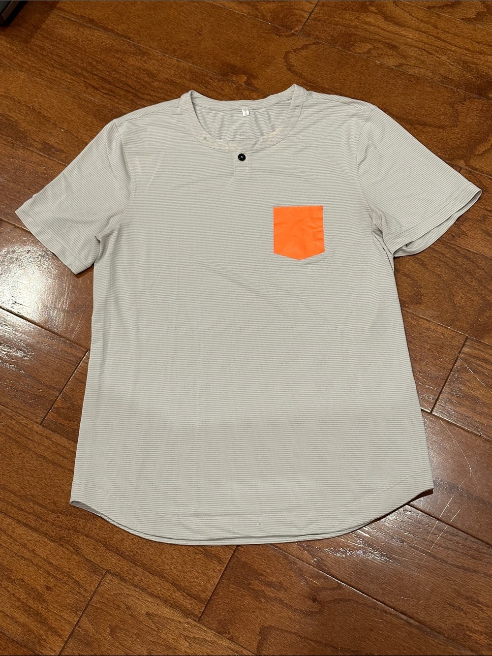 Lululemon vintage Men's Short-Sleeve tee with Orange Chest Pocket